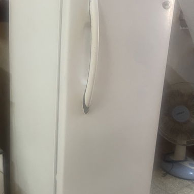 Refrigerador SAMSUNG, mediana estatura, más de 1 metro - 2/4