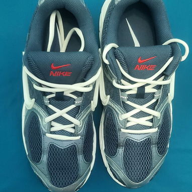 SE VENDE TENNIS (ZAPATILLAS) NIKE ORIGINALES NUEVAS #42 (26.5cm) - 9/9