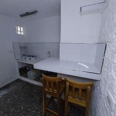 Apartamento en Venta - Centro Habana. Papeles listos. $5500 USD - 2/7