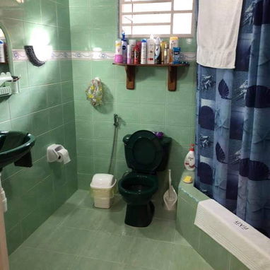 # 🔥🏠 ¡SE VENDE CASA BIPLANTA EN VEDADO! 🏠🔥 - 10/10