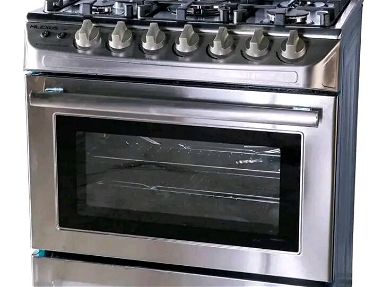 Cocina con horno de 5 quemadores - Img main-image
