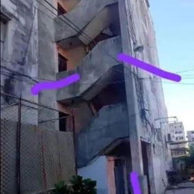 Vendo apto 3/4 Vedado - Img 120713172