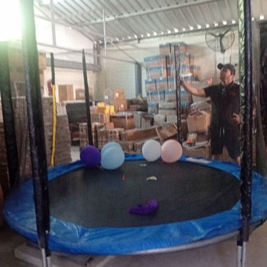 Trampolín para niños y adultos (8 pies ) - Img 125879957