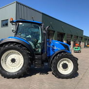 2022 New Holland T5.140 Dynamic Command Tractor - Img 55805241
