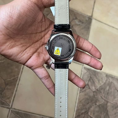 Nuevo en su caja reloj de hombre de acero inoxidable y manilla de cuero (pesa) - 3/3