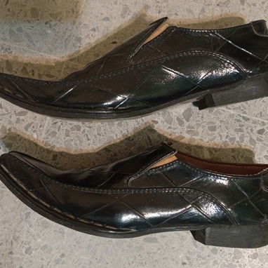 Zapatos de vestir de hombre. Número 41. - Img 112055099