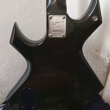 Bajo BC Rich Warlock - 4/6