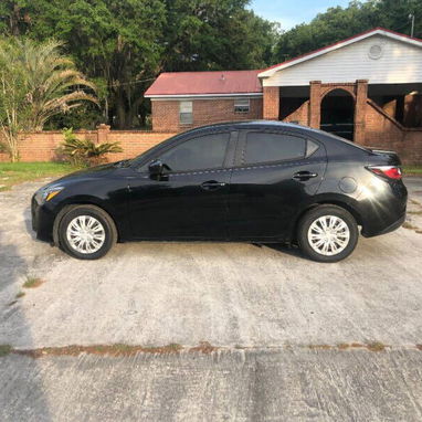 Vendo Toyota Yaris 2019 y envío a Cuba - Img 100083287