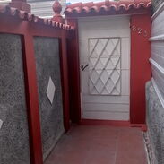 Permuto casa independiente en Los Pinos - Img 45487681