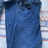 Jeans para mujer de poco uso - Img 54826331