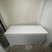 Vendo nevera 24 pies de uso en prefecto estado Nevera Exibidora - Img 56529661