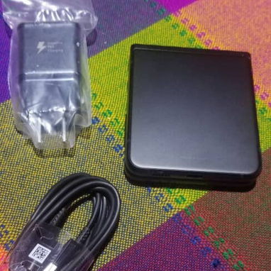 SAMSUNG GALAXY Z FLIP 4 DE 128 GB , TELEFONOS CON UN DISEÑO EXPECTACULAR , OPTIMAS CONDICIONES 52830802 - Img 103292754
