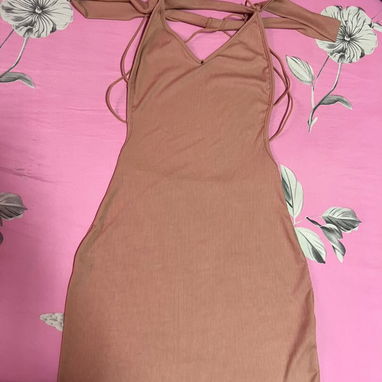 VESTIDOS DE DIFERENTES TALLAS Y ESTILOS - 3/8