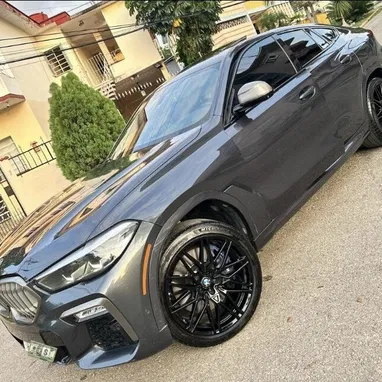 BMW X6 M50i 2022. V8 biturbo - 5/6