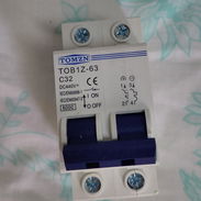 Breaker Solar DC TOMZN 32A (440V) - Img 57464081