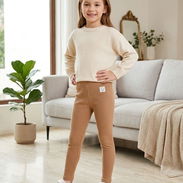 Leggings Acanalados con Detalle de Parche – Estilo y Comodidad para el Día a Día 13 - Img 55806043