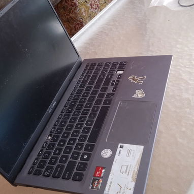 💻 Laptop ASUS VivoBook 15 - 3/4