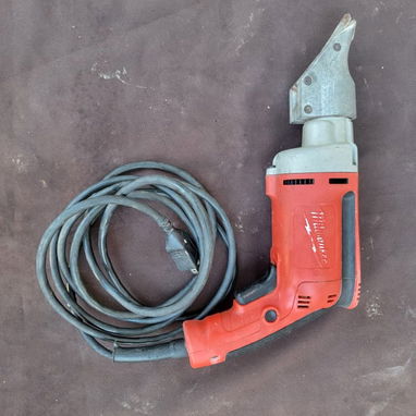 Tijera eléctrica para chapa y tejas - 2/3