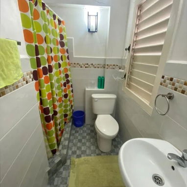 Alquiler de apartamento en El Vedado|Renta de apartamento.Renta mensual 250 usd, oferta especial, largas estancias 🦋 - 2/3