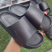 Chancletas Nike hombre número 41/42 y 43/44 - Img 55982156