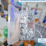 Juego De Conectores De Casquillos Sin Aislar De 5 A 6 Mm 200 Pcs - Img 55428629