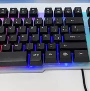 Teclado Gamer Led de fondo blanco F92 nuevo - Img 50662579