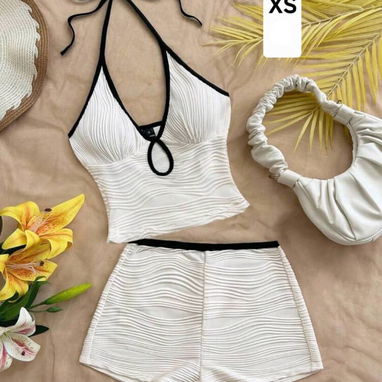 Enterizo y conjunto de mujer - 4/4