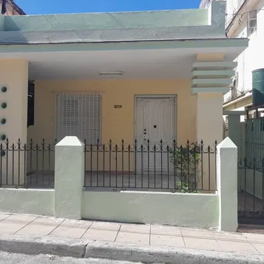 PRECIOSA CASA EN PLAYA - Img 107593213