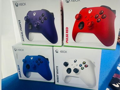 Mandos Originales de Xbox serie S, en su caja sellados (quedan blanco y azules) - Img main-image