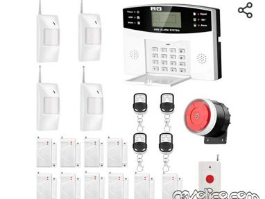 Alarma Inalámbrica GSM con 10 Magnéticos Puerta/Ventana + 4 Sensores Movimiento + Botón Pánico + 4 Llaveros - Img main-image-45690878