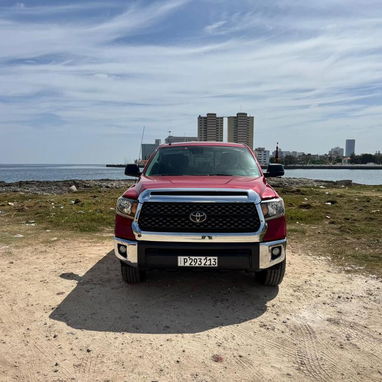 🚘 TOYOTA TUNDRA SR5 2019 | EN VENTA Color: ROJO - 2/6