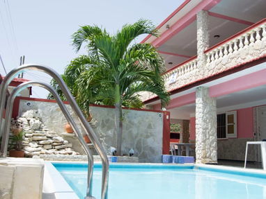 ⬇️Rento casa con piscina de 4 habitaciones a solo 4 cuadras de la playa GUANABO. Whatssap 52959440 - Img 61411871