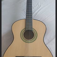 Guitarra acústica de poco uso y exelente acústica - Img 56459712