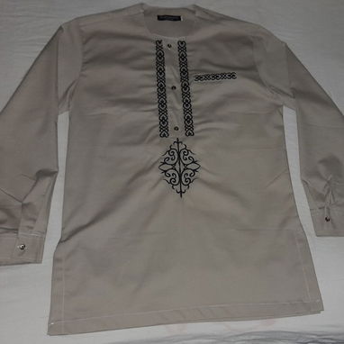 Conjunto tradicional Africano color beige. - 2/3