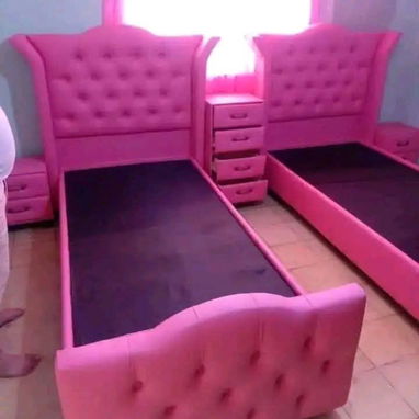 Juegos de cuarto tapizados taller FlexConfort - 7/10