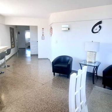 Alquiler de apartamento por noches en el Vedado. Renta de apartamento de lujo en el Vedado por noches - Img 125749396