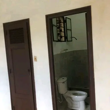 Casa en altos cerca de la iglesia la milagrosa,santos suarez - 4/7