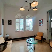 GG-129 | ¡EDIFICIO CAPITALISTA CON VISTA AL MAR! Apartamento Totalmente Remodelado en el Vedado 🔥 - Img 55770528