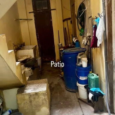 Negoceo casa amplia sin detalle abierto a cualquier negocio puedo recoger kia picanto + moto y vuelto - 3/10