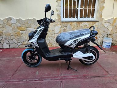 Moto eléctrica nueva 1800 usd - Img main-image
