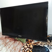Vendó TV,de 32 pulgadas con su cajita a parte en 70 usd. - Img 57493972