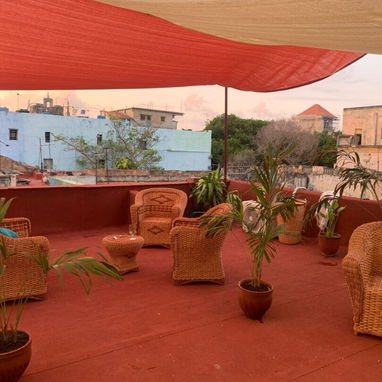 🏡Cod.Z Casa Completa 5 Habitaciones en Habana Vieja con Terraza y Balcón - Img 107233678