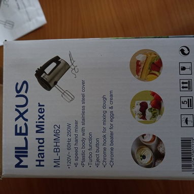 Batidora Eléctrica Milexus 250W Cuerpo Plástico Acero, Batidora Milexus 250W 120V 60Hz Botón Expulsión VPT# - 3/10