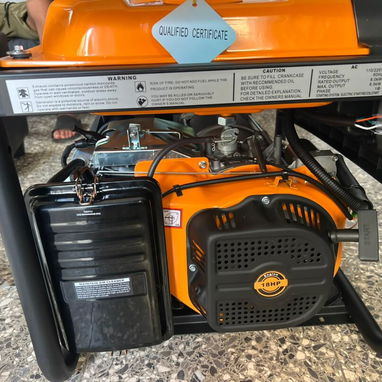 Planta eléctrica de 8500 watts 110 - 220 volt con la conversión echa a Gas de la calle con garantía nueva en caja - Img 124333939