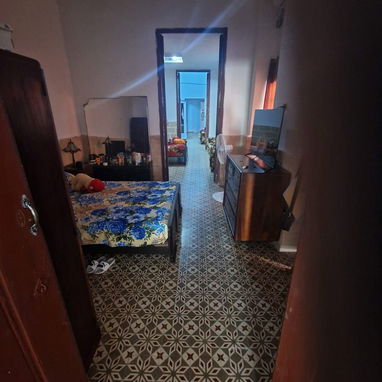 VENTA Casa Colonial 1870 en Habana Vieja · 3 cuartos · 98m² · Techos 5.70m · Reparada · $49,000 USD - Img 111859341