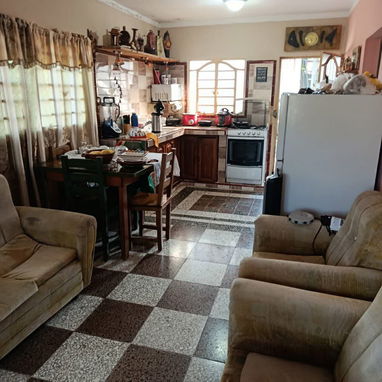 🏠 Propiedad urbana de dos plantas en La Habana  Casa independiente de dos plantas, ubicada en el reparto Callejas - Img 119160361