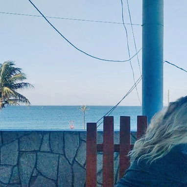 🏠 Casa De Renta En Guanabo. 🌊 Vista y acceso directo a la playa. 📱 Reservas: +5355284821 - 6/7