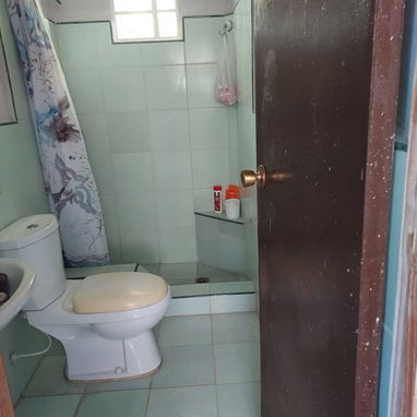 Casa de 2 plantas, 4 cuartos 1 arriba y 3 abajo - 10/10