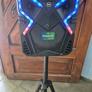 💥Equipo de música Recargable ⚡Marca : PREMIER ⚡ Potencia de la Bocina : 25000 W ⚡Trae Micrófono , Tripodi y cargador - Img 57823144