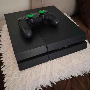 PS4 FAST 500 GB CON UN MANDO NUEVO PIRATEADO - 3/3
